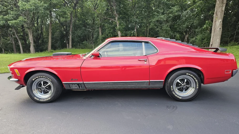 Vehicle image 85